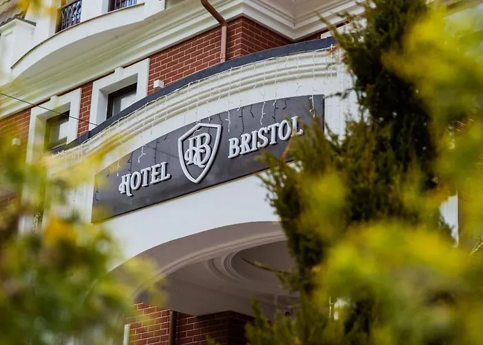 Hotel Park Bristol Oezjhorod