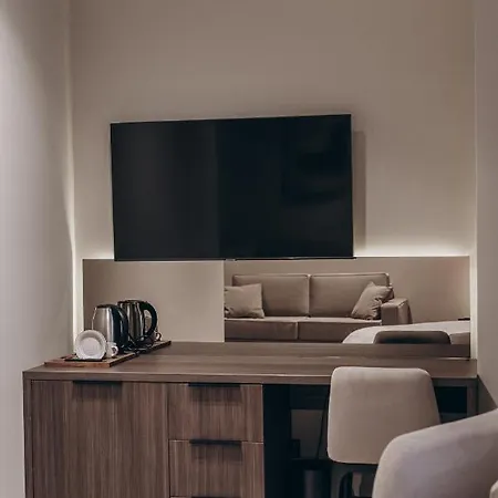 Park Bristol Hotel *