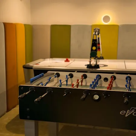 Park Bristol Hotel *