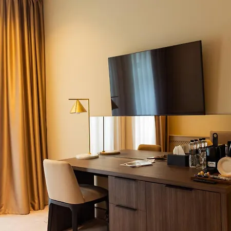 Park Bristol * Užhorod